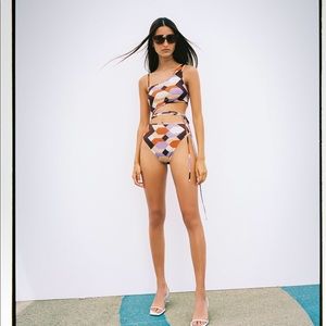 NWT Zara Geometric Print bodysuit